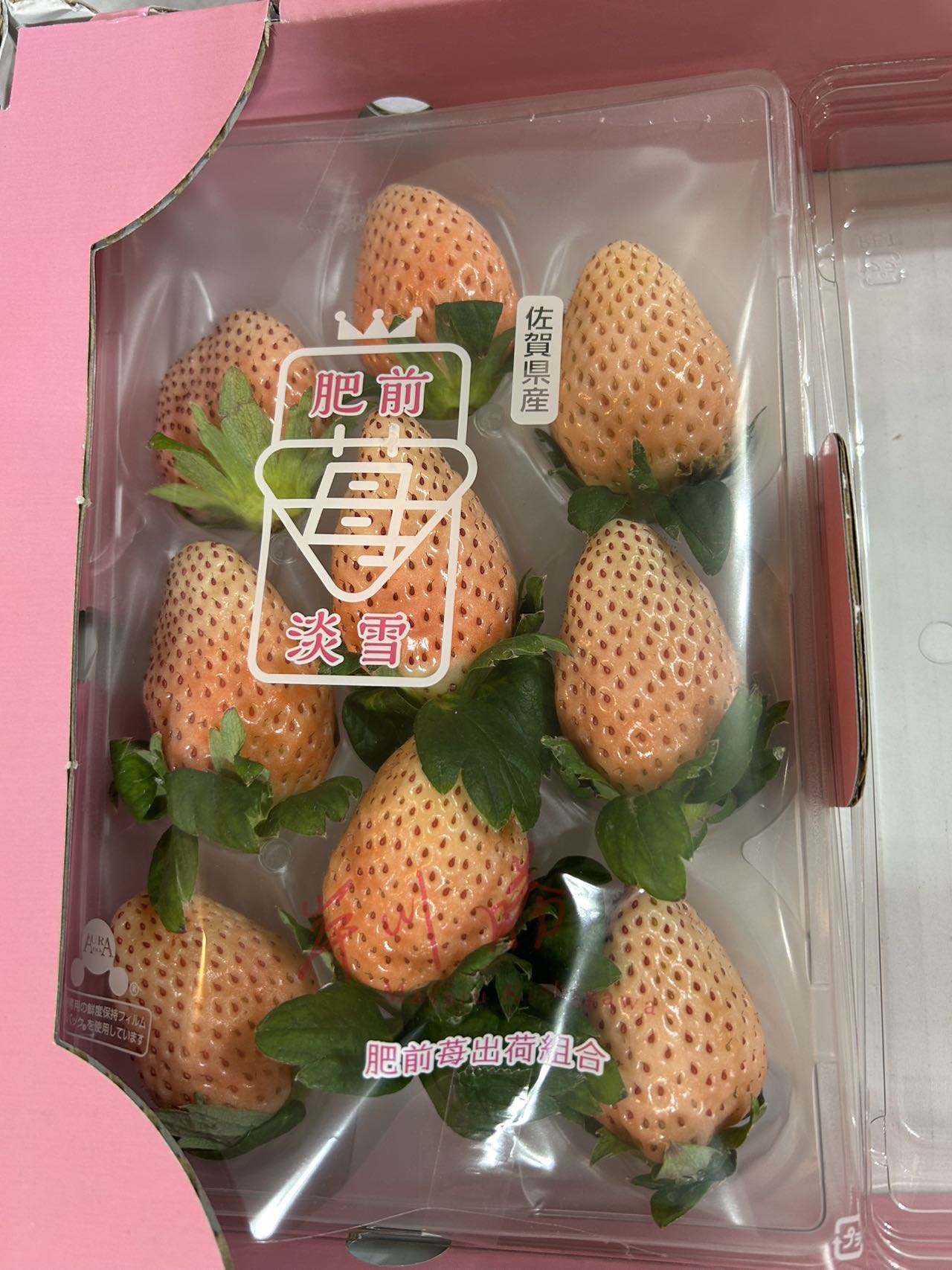 日本イチゴ いちご PINK STRABERRY FROM JAPAN 1 PACK